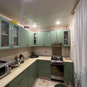 Бородинська вул., 20