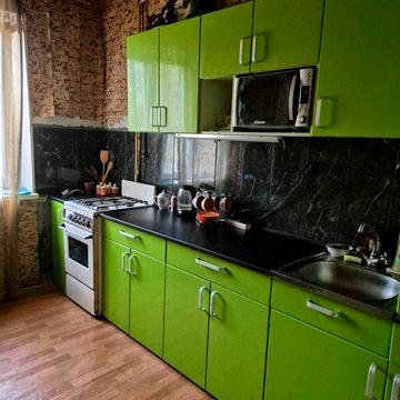 СРОЧНО! Продается 4-комнатная квартира на левом берегу. Y.A.