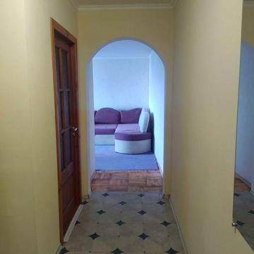 Сдам однокімнатну квартиру район ул Титова