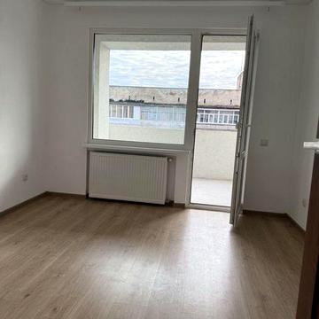 Продається трикімнатна квартира м.Мукачево