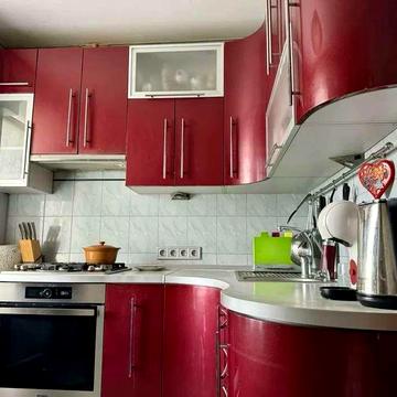 Свято-Покровська вул. (Леніна), 3