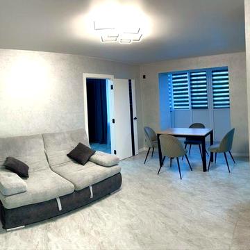 Оренда від власника 2к квартири з сучасним ремонтом у центрі міста