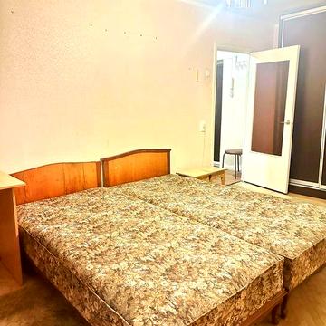 Іллєнко 7, затишна 1к, поруч метро Лукянівська 2-3хв