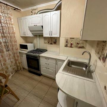 Сдам двухкомнатную Королева Вильямса