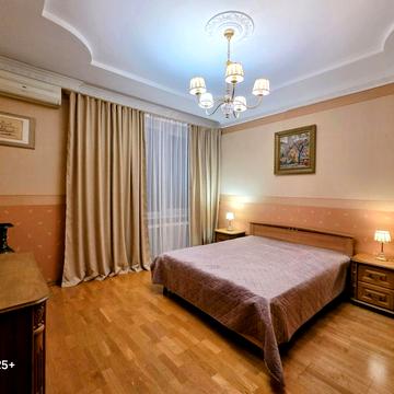 Князів Острозьких вул. (Московська), 46/2