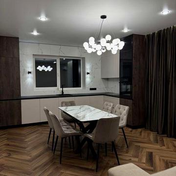 Продам Двоян з Ремонтом. Асфальтований доїзд!