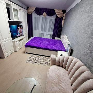 Сдам  1 комнатную квартиру Хозяин. .