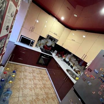 Квартира 4х кімнатна