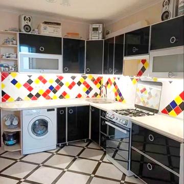 Пасічна вул., 41