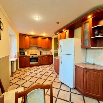 Оренда 2 кімнатної квартири 68 м2 Стрий вул Грабця