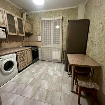 Архітектора Вербицького вул., 11