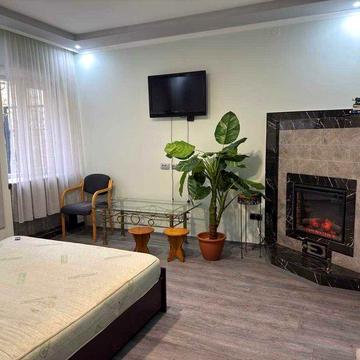 Оренда 2-кімнатної квартири у центрі Львова, вул. Личаківська