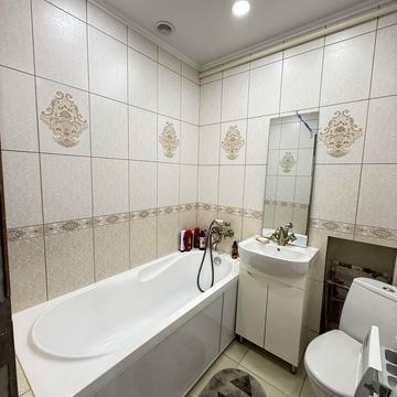 Катаєва вул., 9