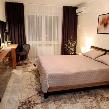 Михайла Донця вул., 2-Б