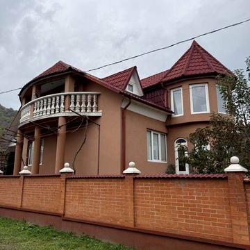 Продається будинок Біловарці