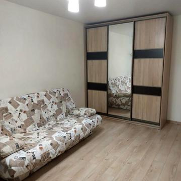 Бакинська вул., 37-А