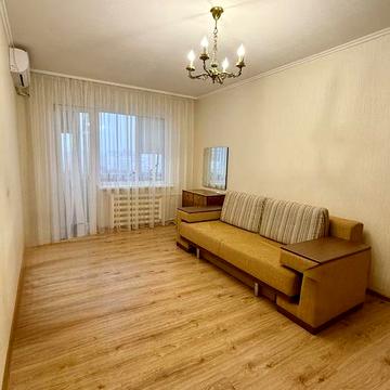 1 кімнатна квартира. Центр. Набережна