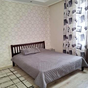 Зодчих вул., 78