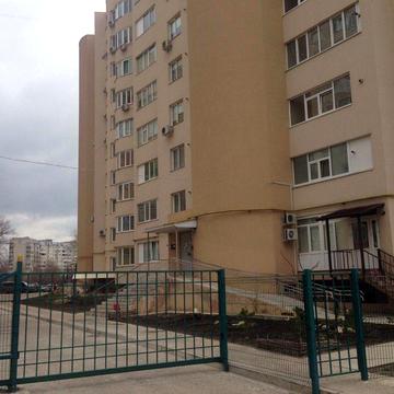 Довгострокова  оренда квартири від власника в центрі