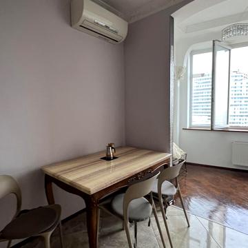 1-кімнатна квартира в ЖК Руслан і Людмила поряд с парком Юності