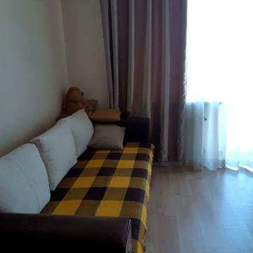 Середньофонтанська вул., 19б