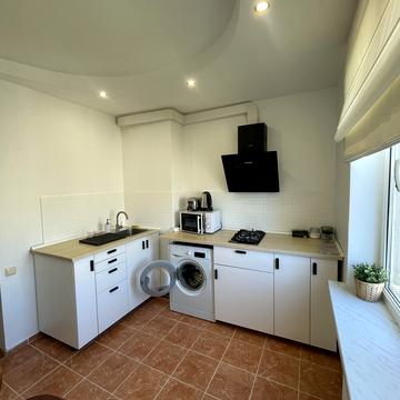 Сімї Глодан вул., 15