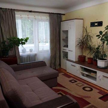 Світла і затишна 3 кімнатна квартира біля парку