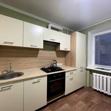 Квартира з ремонтом, в якій є ліжко та бойлер