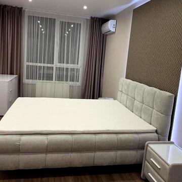 Дніпровська набережна вул., 17-К