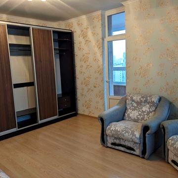 ПОЗНЯКИ 2-ком-S-77м. ул.Ахматовой №32/Урловская, 12этаж, Современная