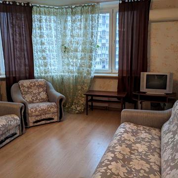 ПОЗНЯКИ 2-ком-S-77м. ул.Ахматовой №32/Урловская, 12этаж, Современная