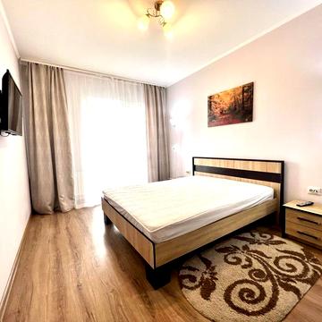 Продаж ЖК велика британія з двома балконами , ближній  центр ЖК Велика британія