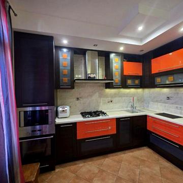 Продаж  2ох  кімнатноі квартири Гленца