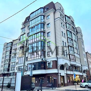 Стрітенська вул. (Комсомольська), 18