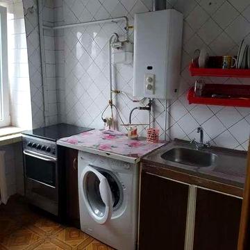 Сдам 2-х комн.кв м.Бот.Сад,ул.Шекспира.