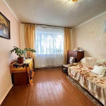 Продам 2-х кімнатну квартиру на Вокзальній вул.Курсовий п-к/Сертифікат