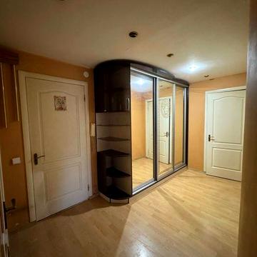 вул. Захарівська 3а, Куренівка, метро Дорогожичі, оренда 2к квартири