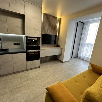 Сімейна вул., 6