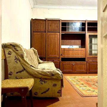 Аренда 2-х сталинка, ул Кропивницкого, 54, 3/3