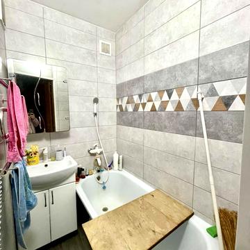 Прорізний пров., 21