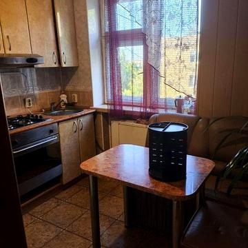 Продається 3-х кімнатна квартира в районі Нова Балашівка.