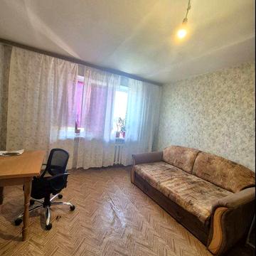 Продам квартиру 36кв.м біля парку Нивки!Вул.Зеленого Клину!