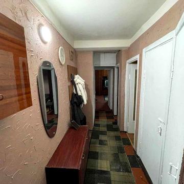 Лівобережна.  Вулиця  Флоренціі. м. Лівобережна