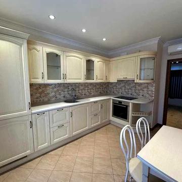 Простора 2-кімнатна квартира вул. Ованеса Туманяна 3