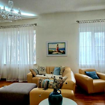 Шовковична вул., 7-А