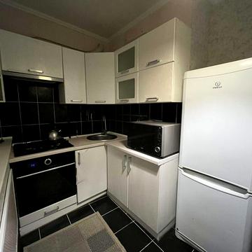 Оренда 2к. Інститут звязку. СВІТЛО НЕ ВИМИКАЮТЬ. Без тварин