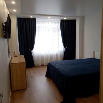 Київська вул., 8-Г