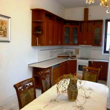 Квартира свой дворик 3 спальни пл Екатерининская