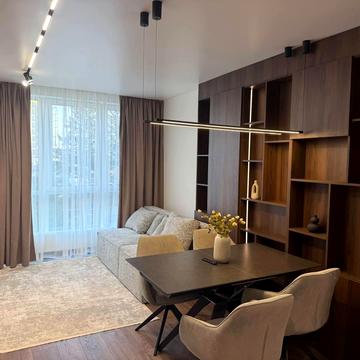 Зелена вул., 151