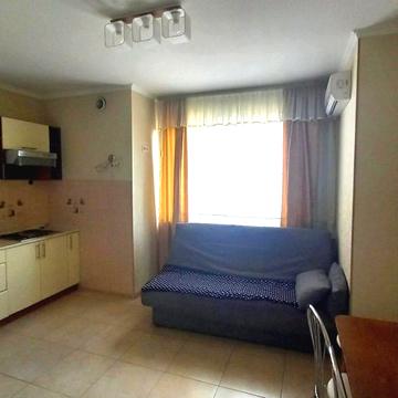 Олександра Мишуги вул., 12